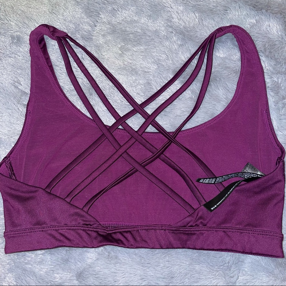 Victoria’s Secret sport bra size s